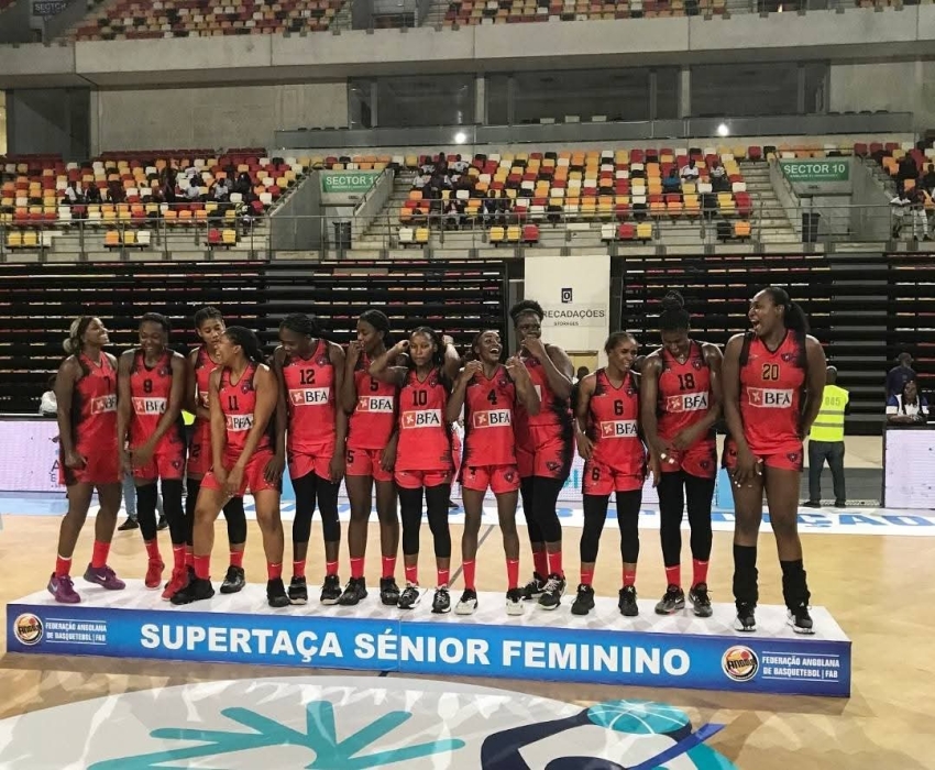 Senhoras do Basquetebol D'agostino conquistam 30ª edição da SuperTaça