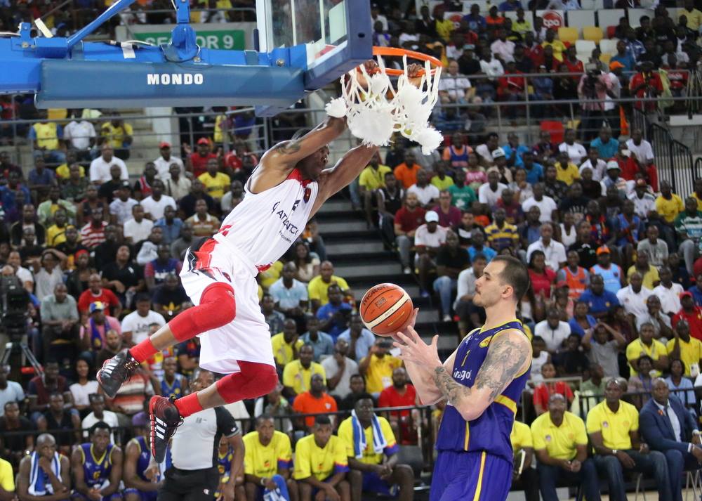 Petro de Luanda - A nossa equipa sénior de Basquetebol