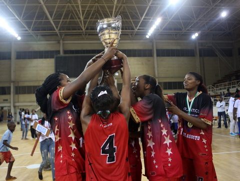 Clube Desportivo 1º de Agosto - Basquetebol: D´Agosto falha